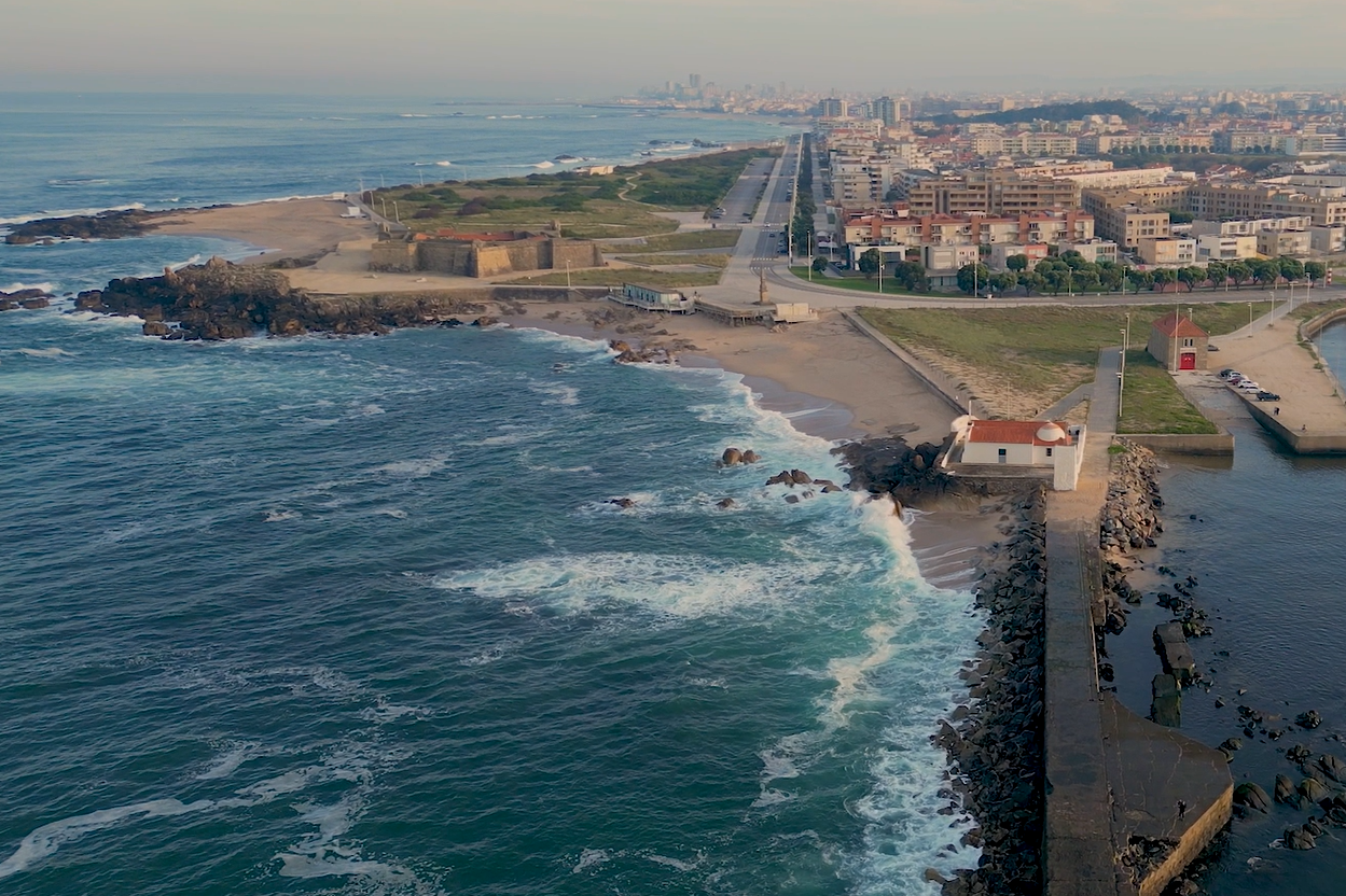 Image for Praias de Vila do Conde voltam a hastear Bandeiras Azuis e de Ouro
